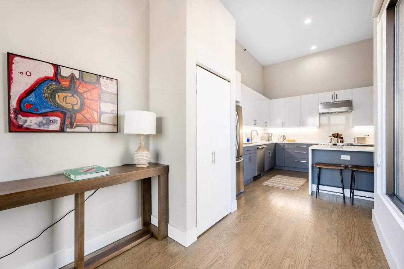 Apartment Downtown Penthouse Views Gym, Parking #1