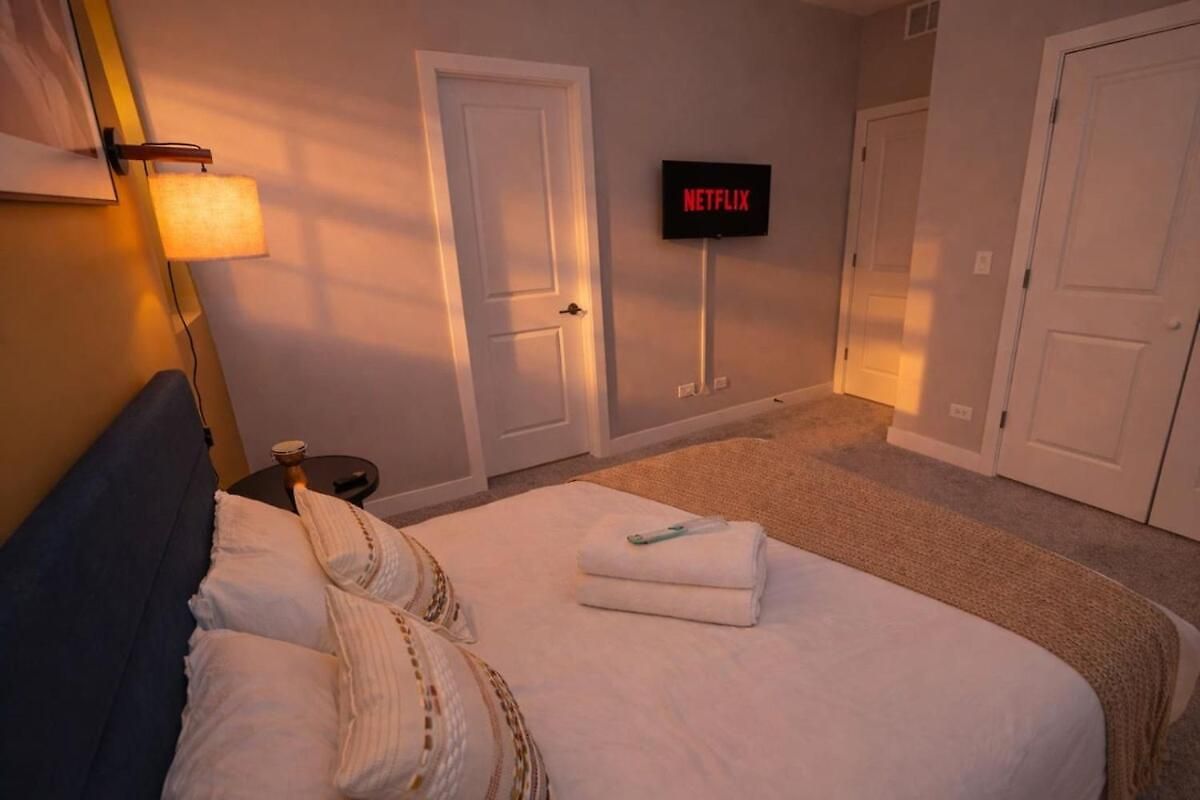 Apartment Spacious 3br Near United Center & Medical District *