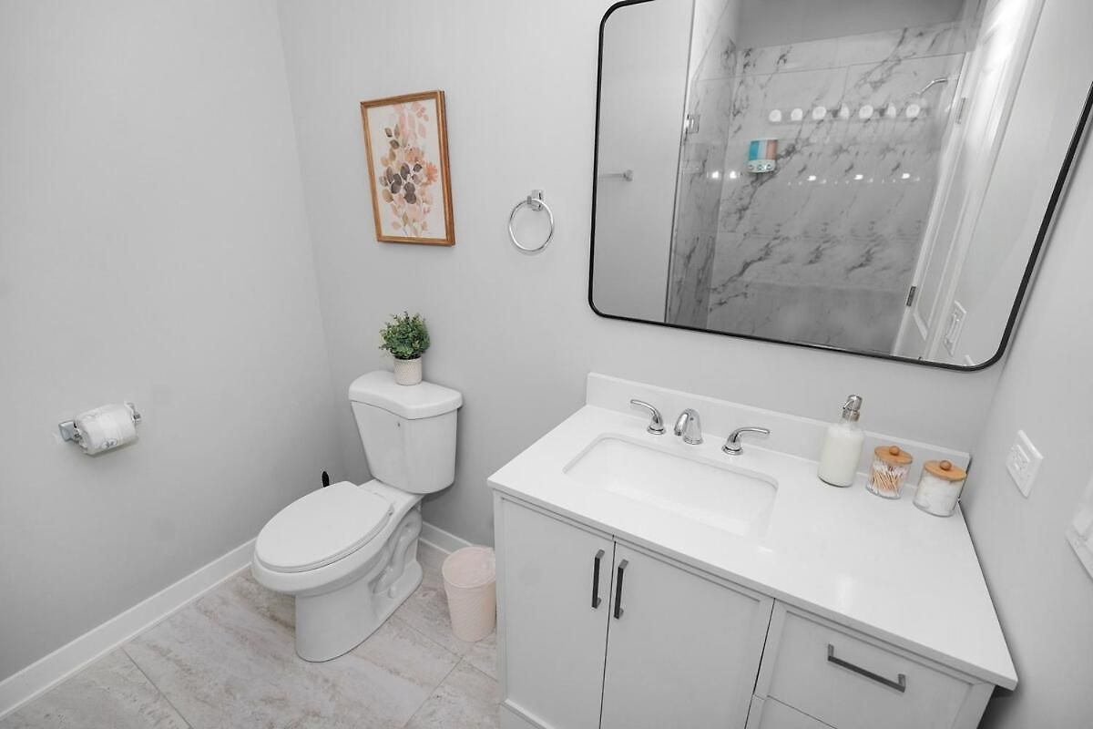 Apartment Modern 3br Retreat Near United Center & West Loop *