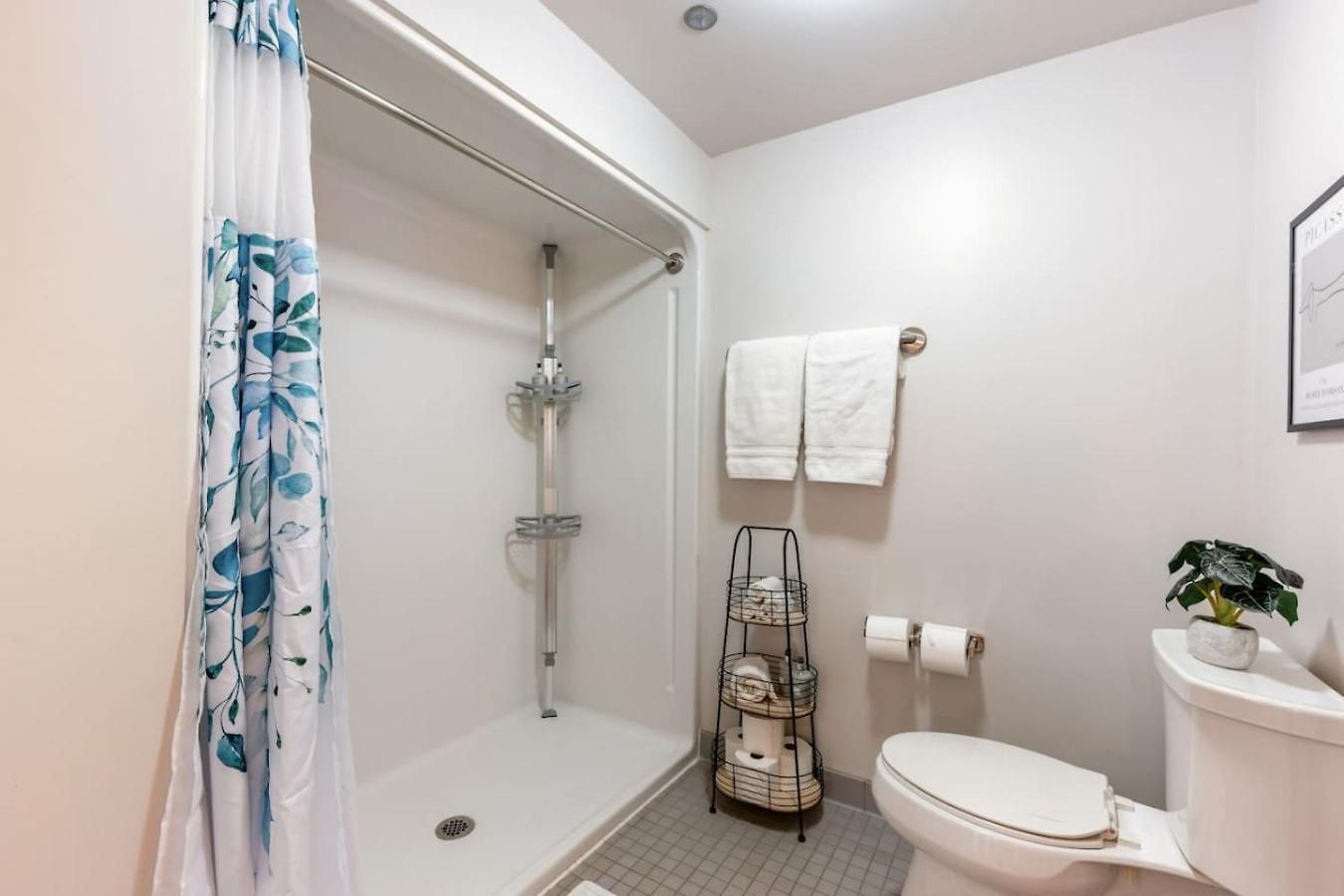 Downtown 2bd Gym Near Park Museums #6 Apartment *