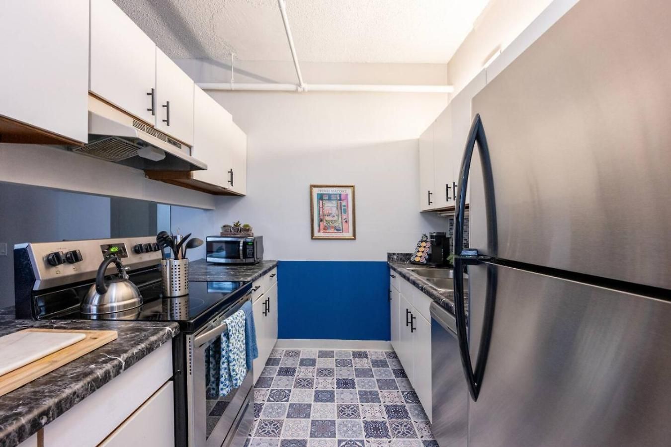 Sleep 14 Downtown, Vintage 5bd-2ba Gym & Patio