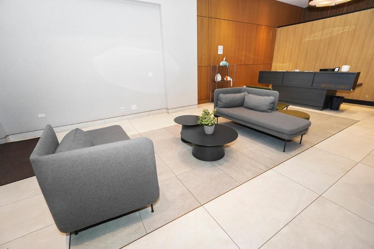 Grant Park 2br With Balcony Skyline View & Gym In Downtown Apartment *