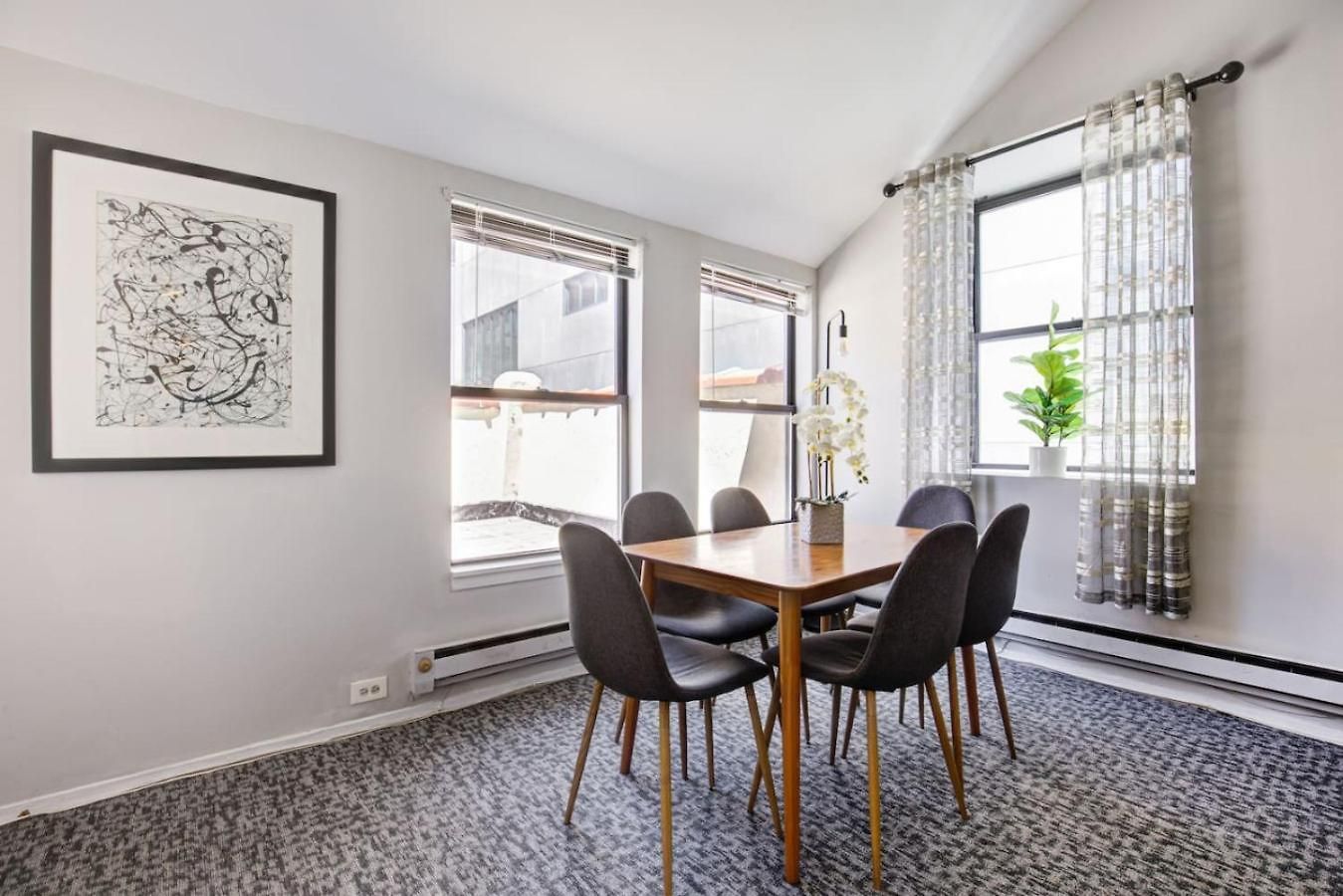 Downtown Penthouse I Vintage , Gym & Balcony #5 Chicago