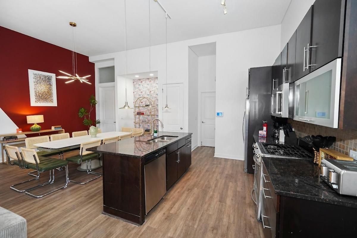 Huge 5br Heart Of Fulton Market Duplex Of Dreams *