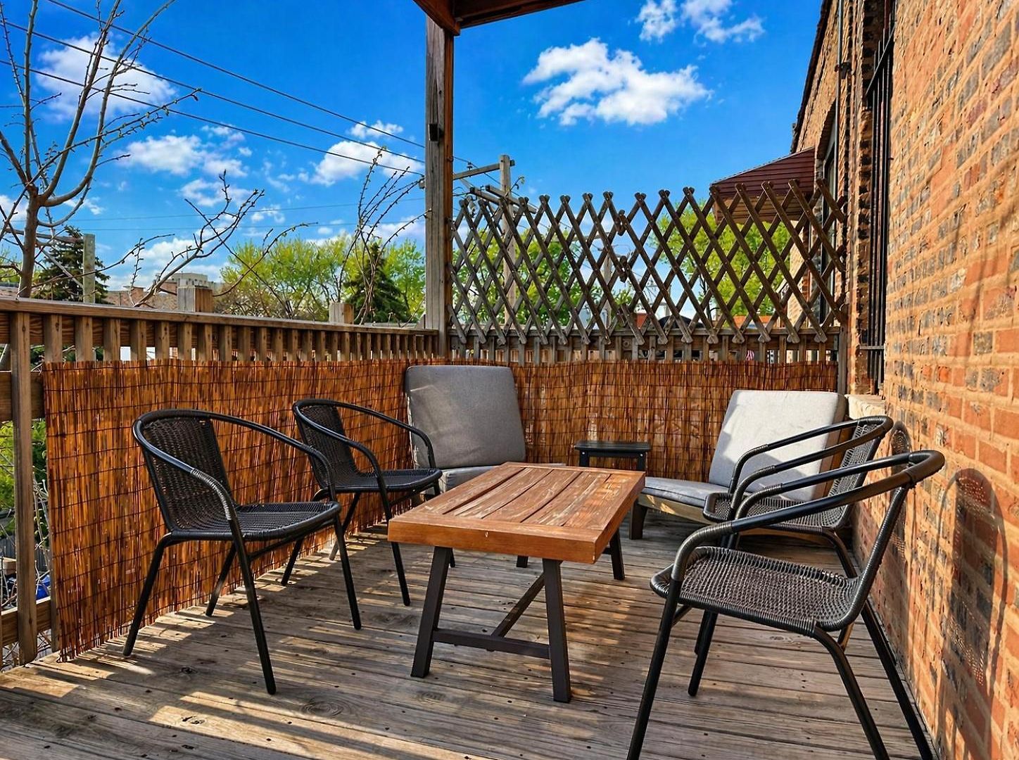 Apartment Flexhome Ukrainian Village 2br - Private Balcony & Walkable Location Chicago