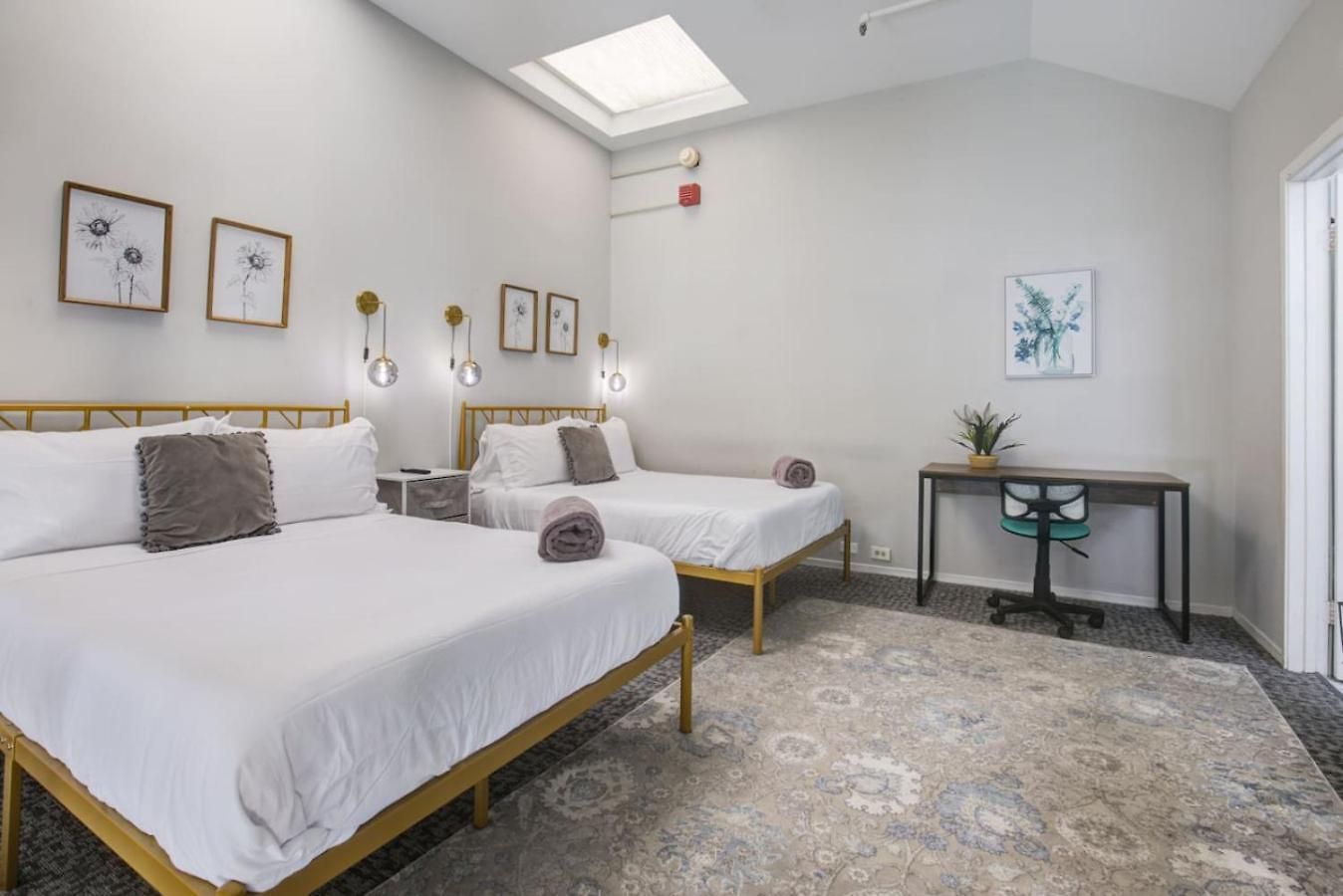 Apartment Downtown Penthouse I Vintage , Gym & Balcony #5 *