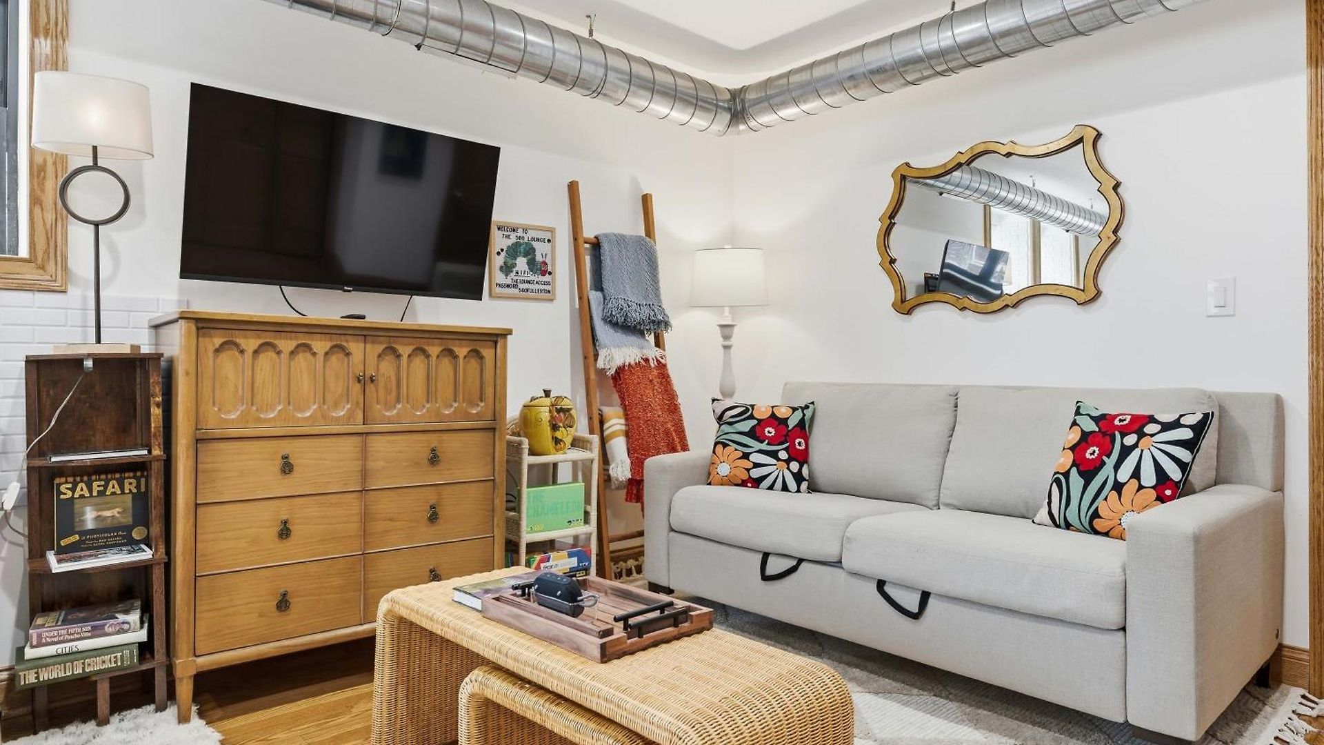 Fully Updated Jr, 1 Bed, Steps From Lincoln Park Chicago