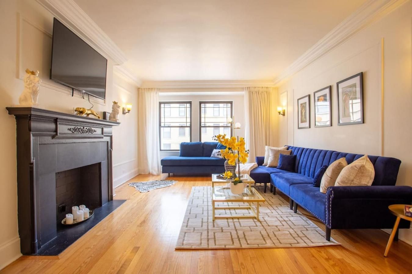 Gold Coast Mag Mile Location #2 Apartment Chicago