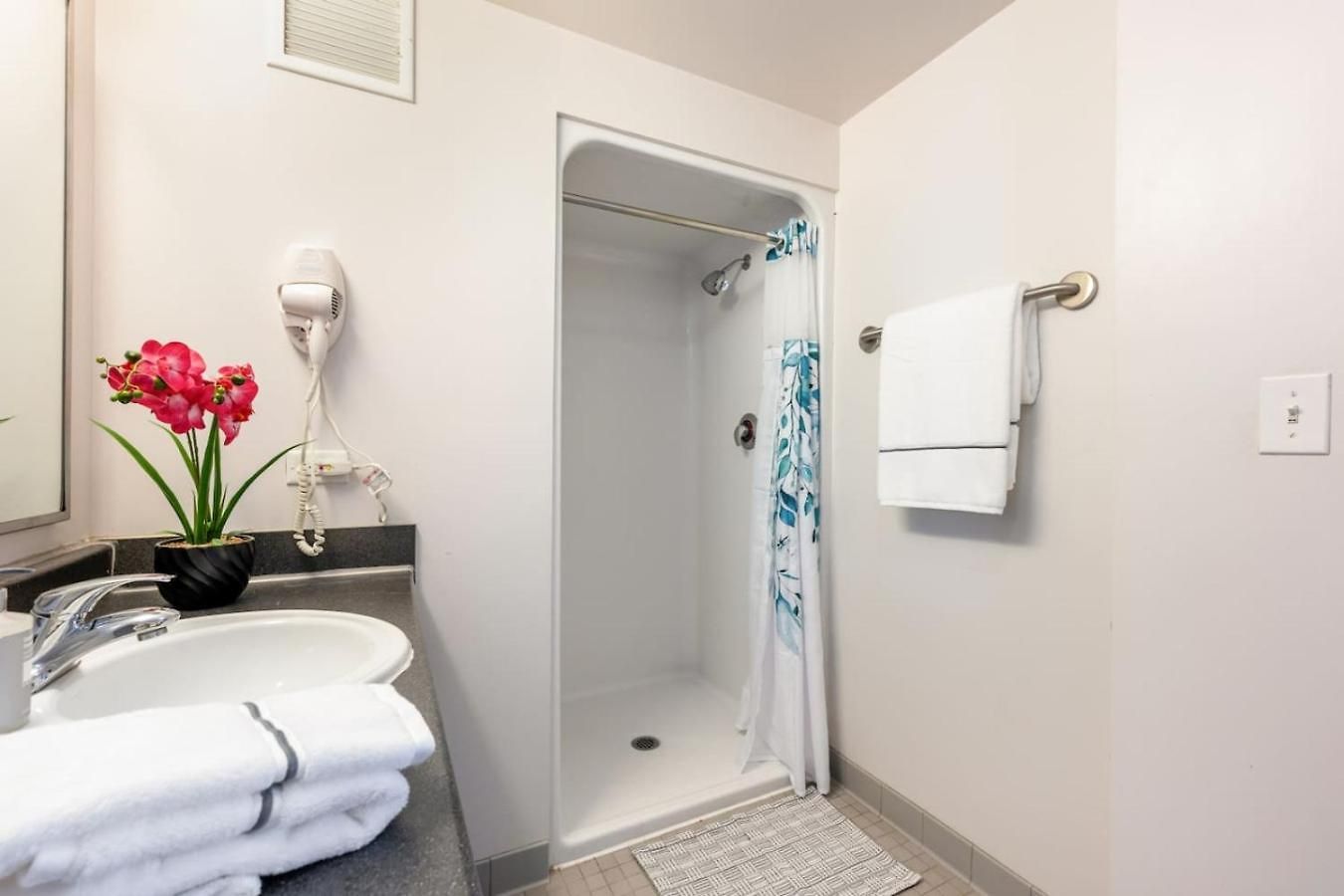 Downtown 3bd Near Park Museums #7 * Chicago