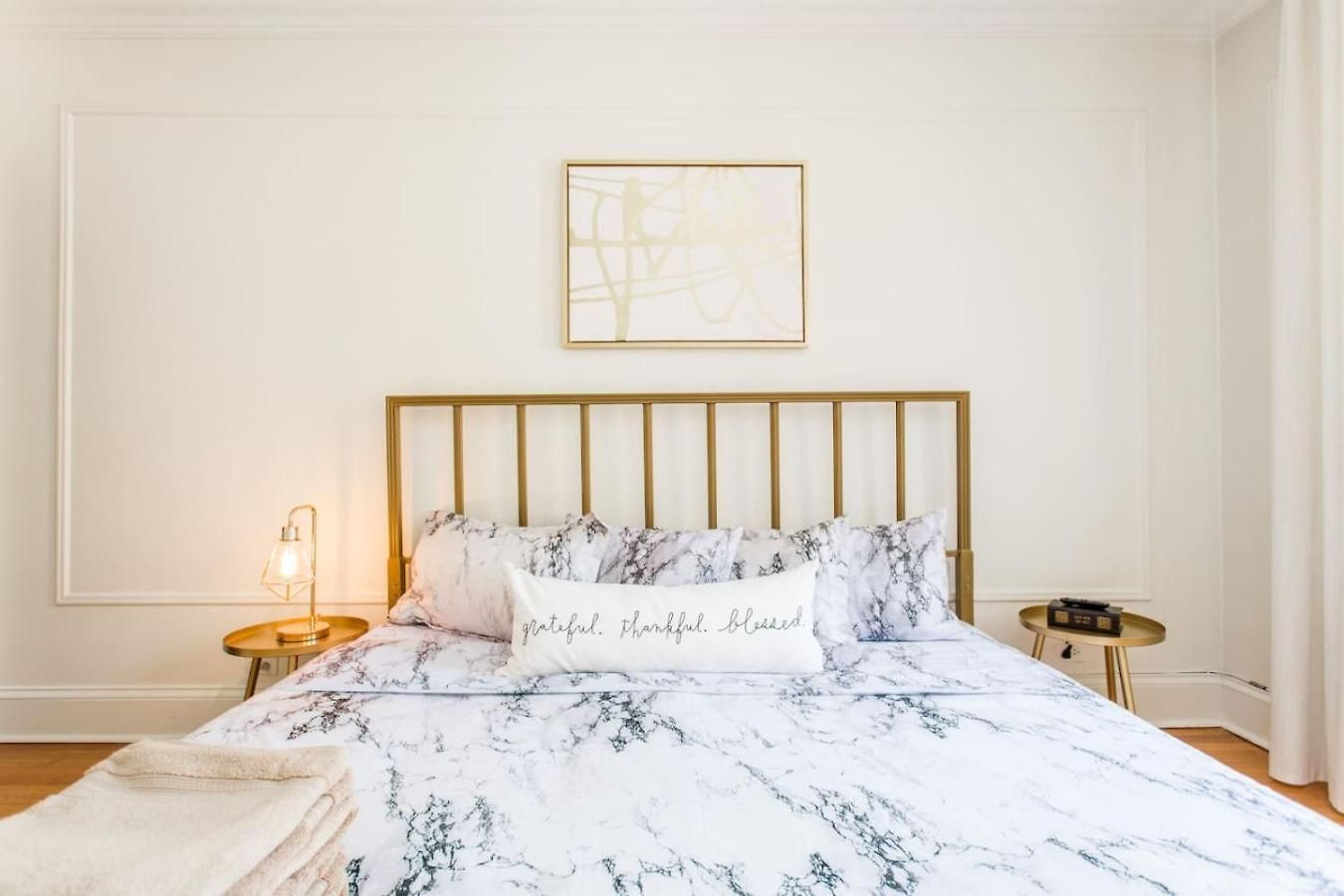 Gold Coast Mag Mile Location #2 Apartment