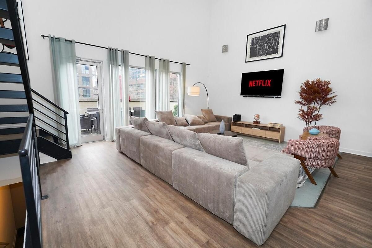 Apartment Huge 5br Heart Of Fulton Market Duplex Of Dreams Chicago