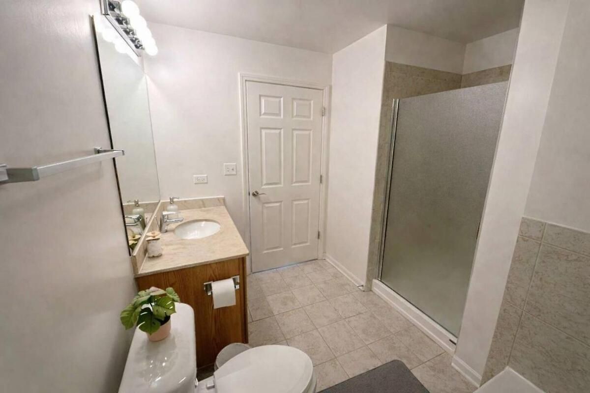 Grant Park 2br With Balcony Skyline View & Gym In Downtown * Chicago