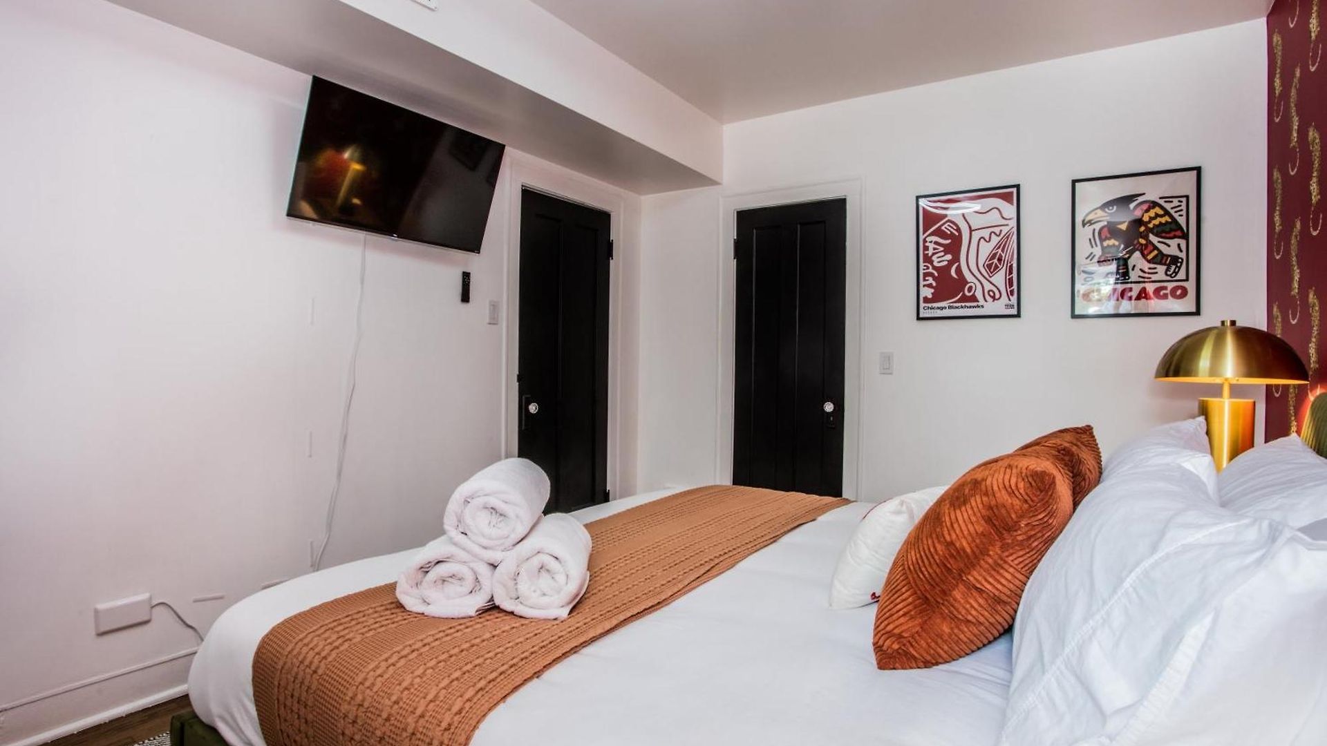 Apartment King Bed, Great Wifi, United Center, Walk To Train