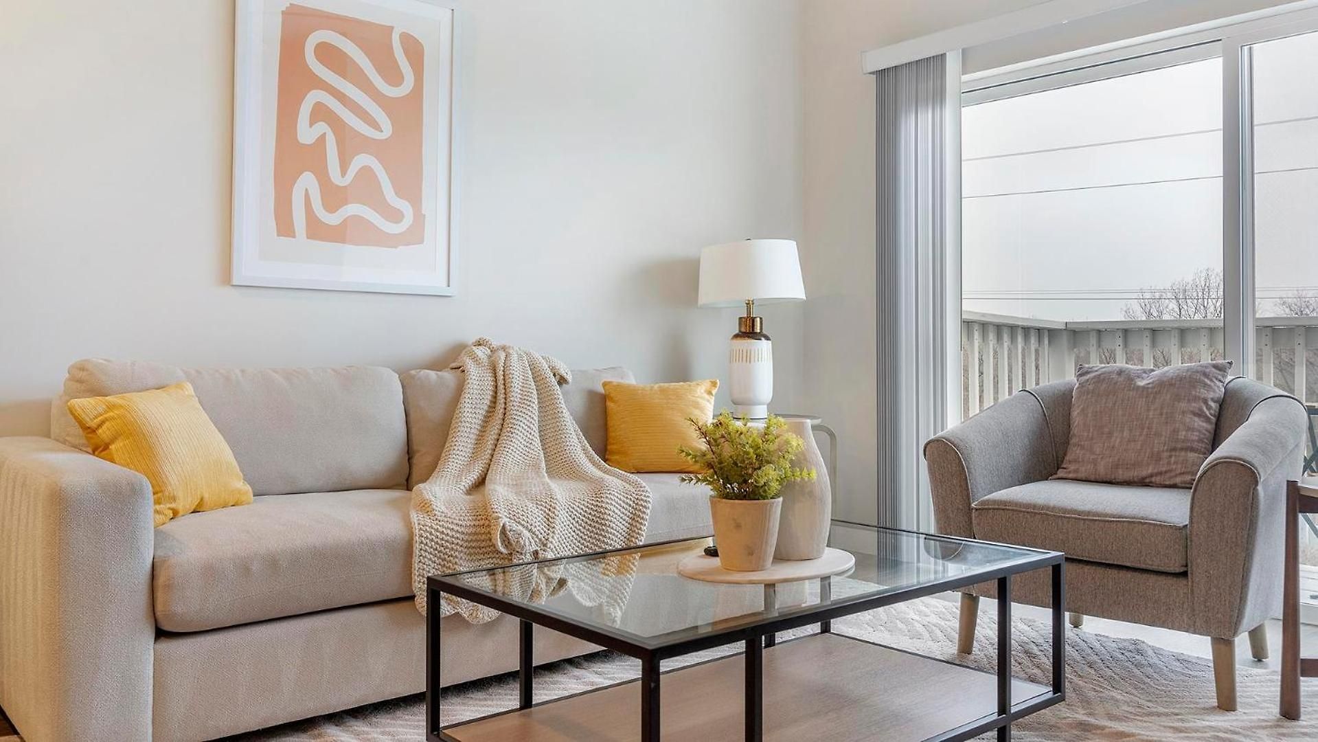 Landing Modern 2bd Clubhouse Gym Apartment Chicago