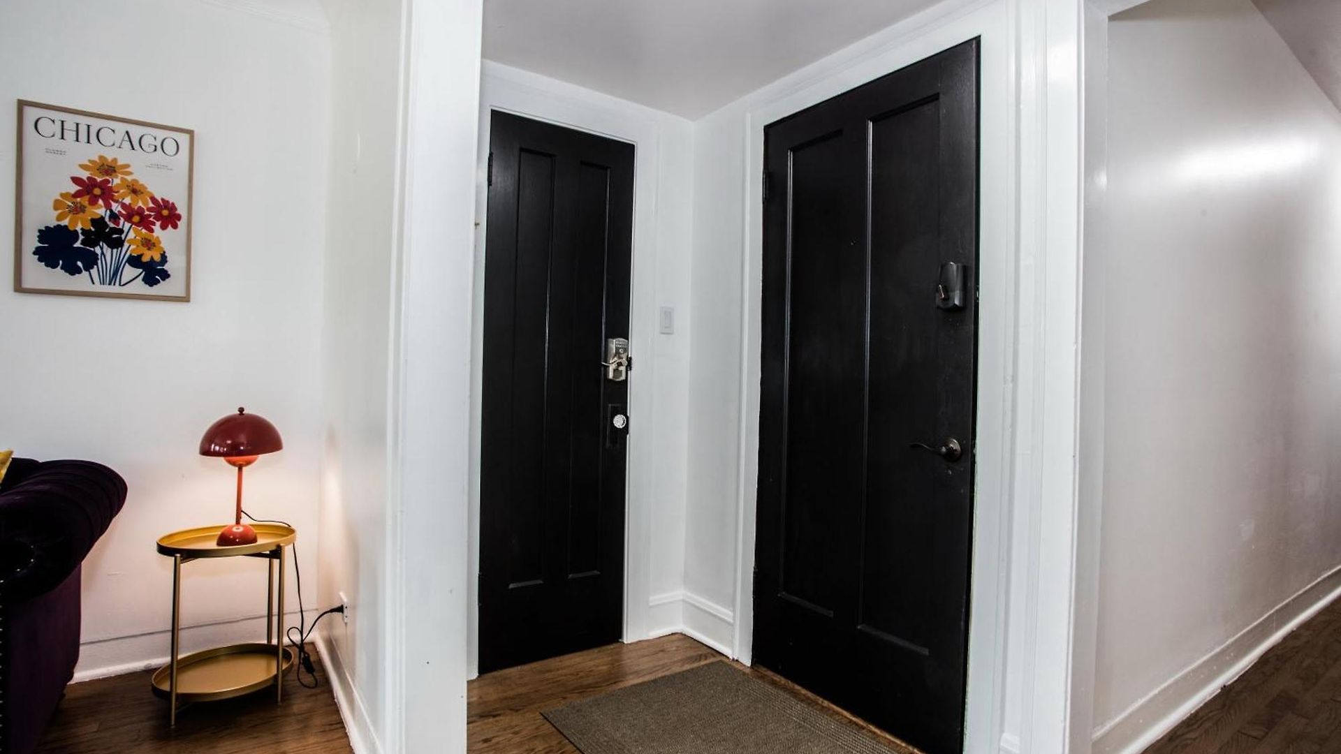 King Bed, Great Wifi, United Center, Walk To Train Apartment Chicago