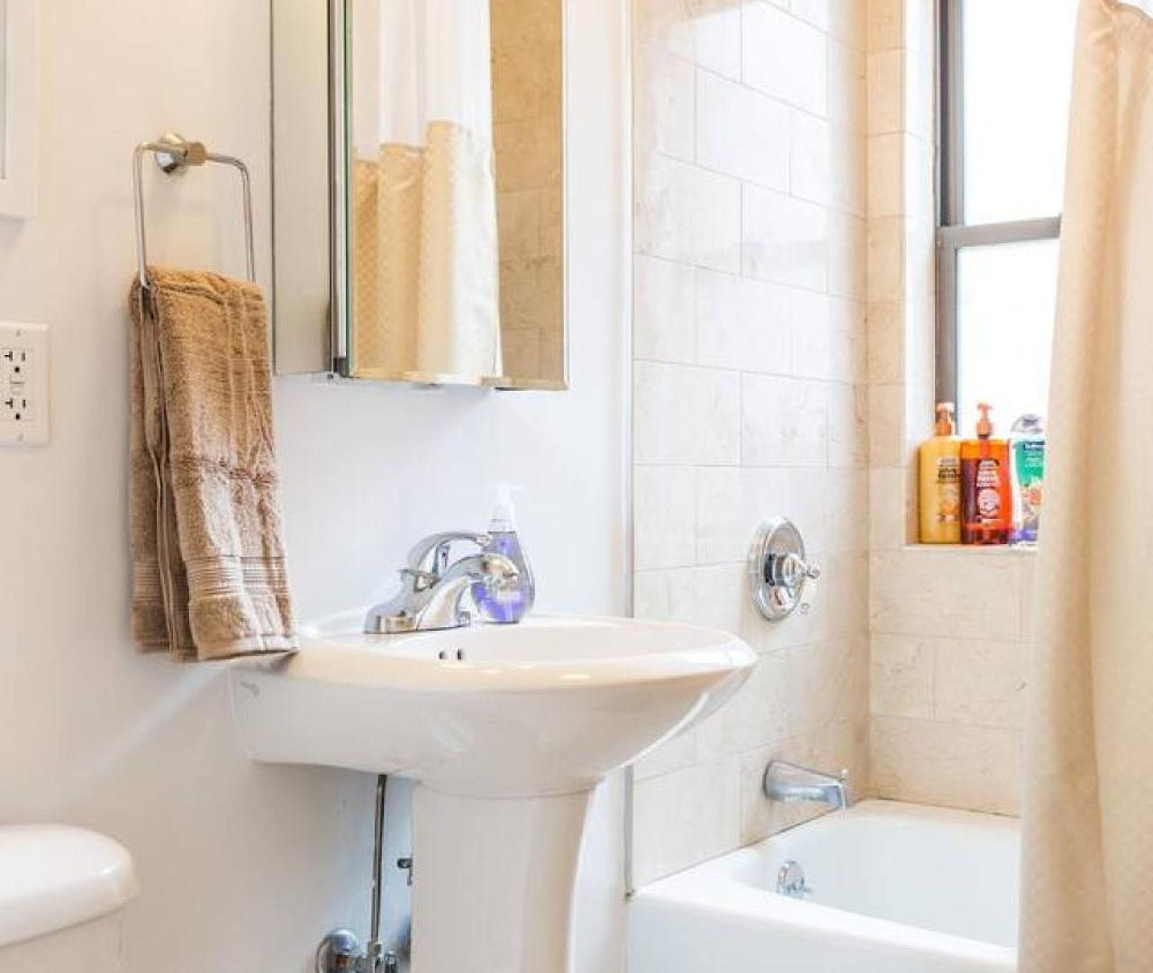 Apartment Downtown Magnificent Mile Sleep 20 6bd-6ba Chicago