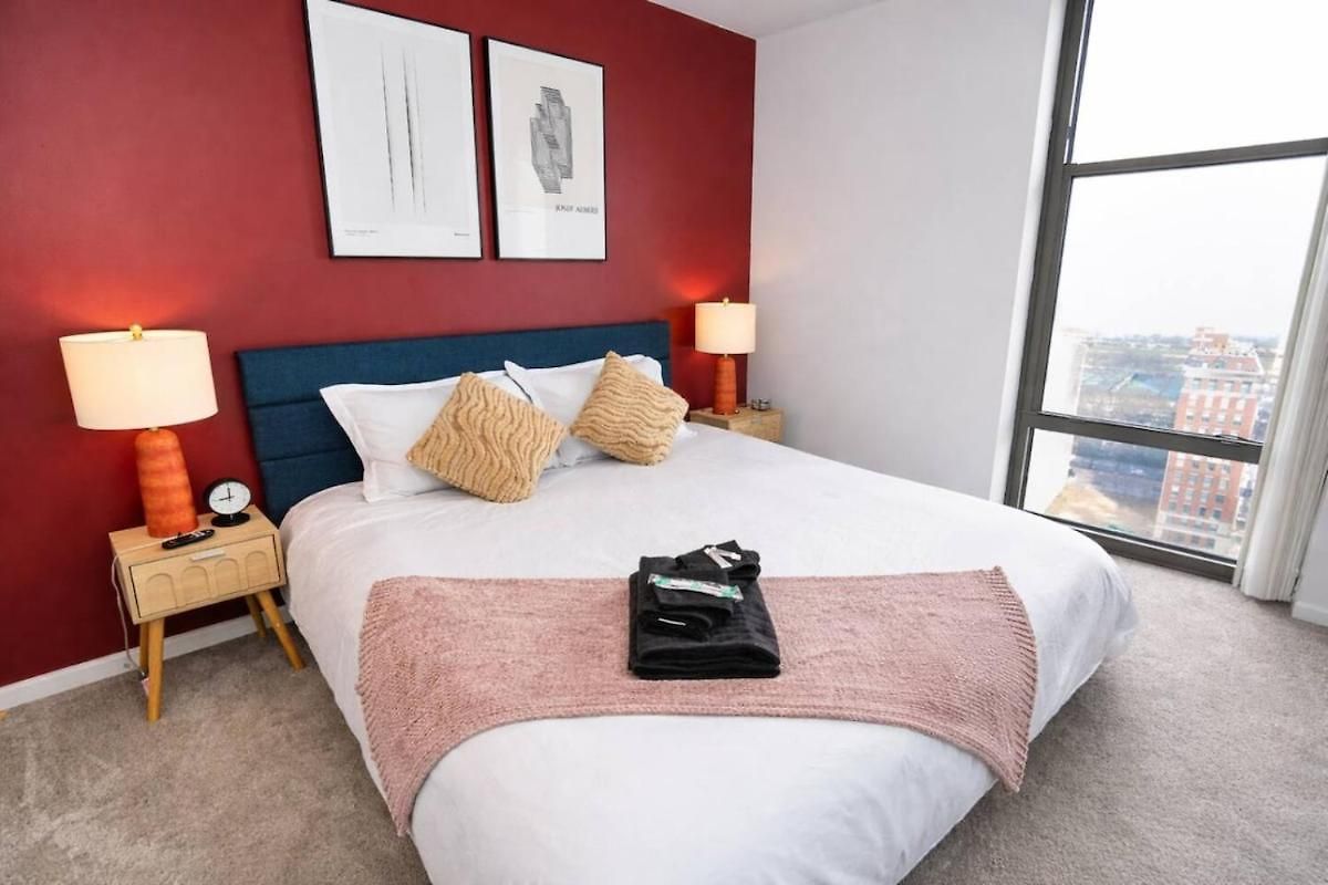 21st Floor Skyline 2br Near Grant Park & Field Museum Chicago