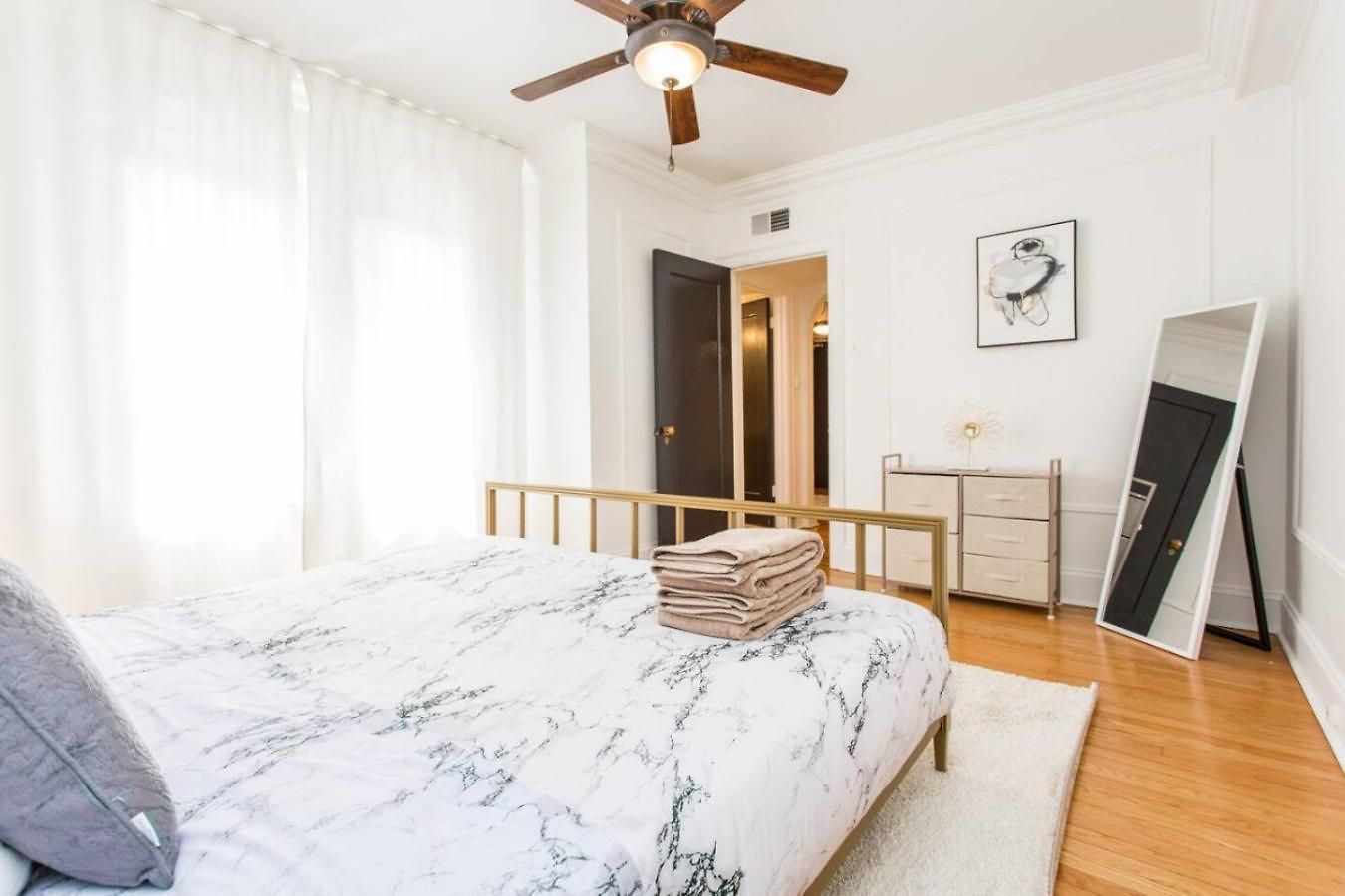 Downtown Magnificent Mile Sleep 20 6bd-6ba * Chicago