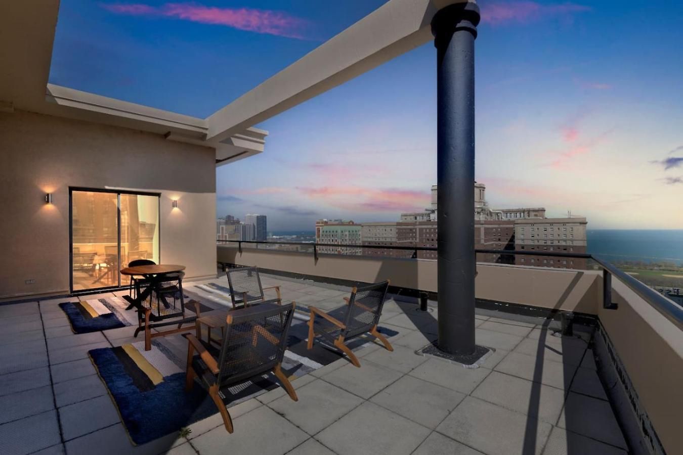 Dtown Penthouse - 4bd-4ba Parking Gym * Chicago