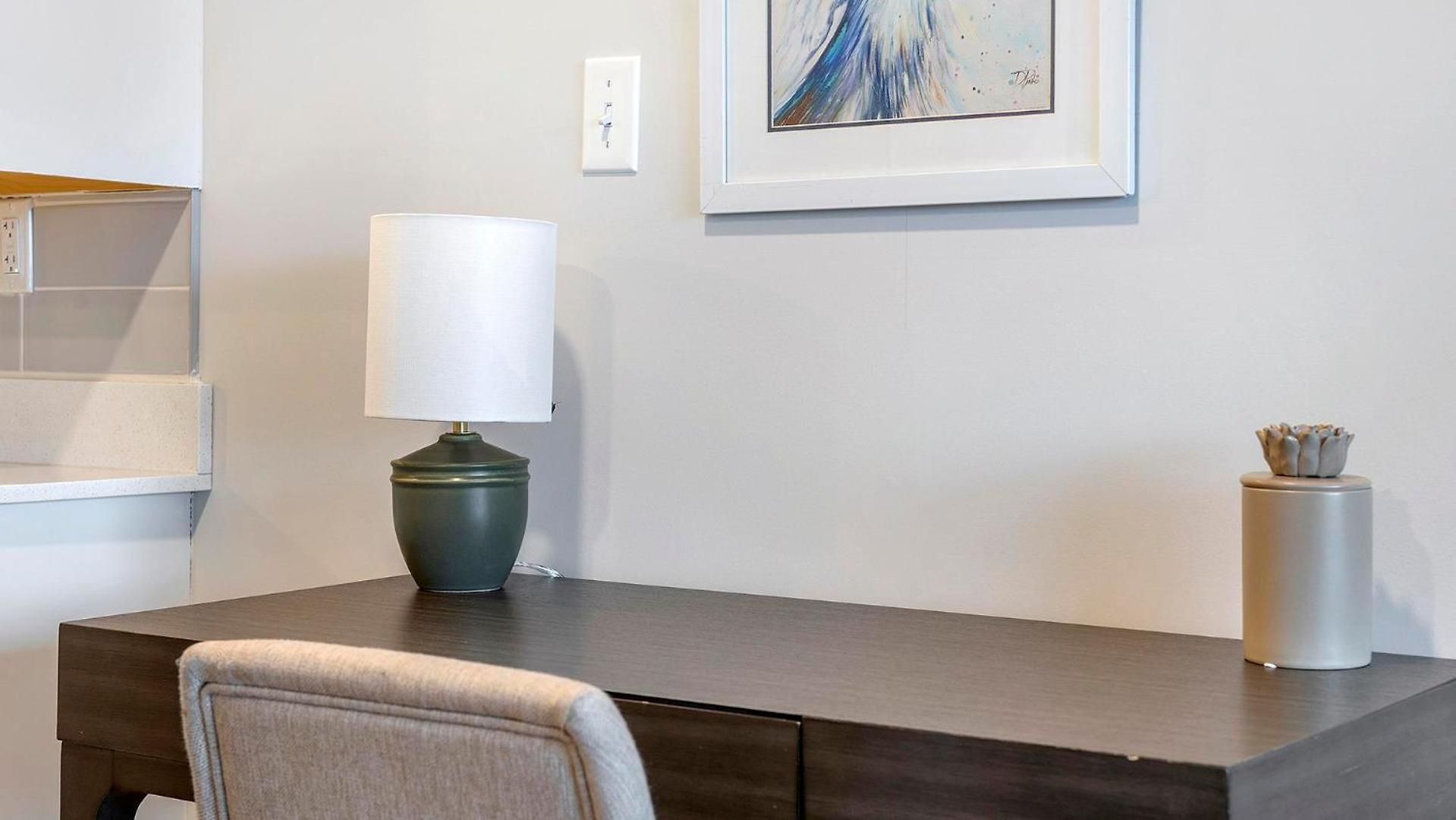 Apartment Landing Modern 2bd Clubhouse Gym *