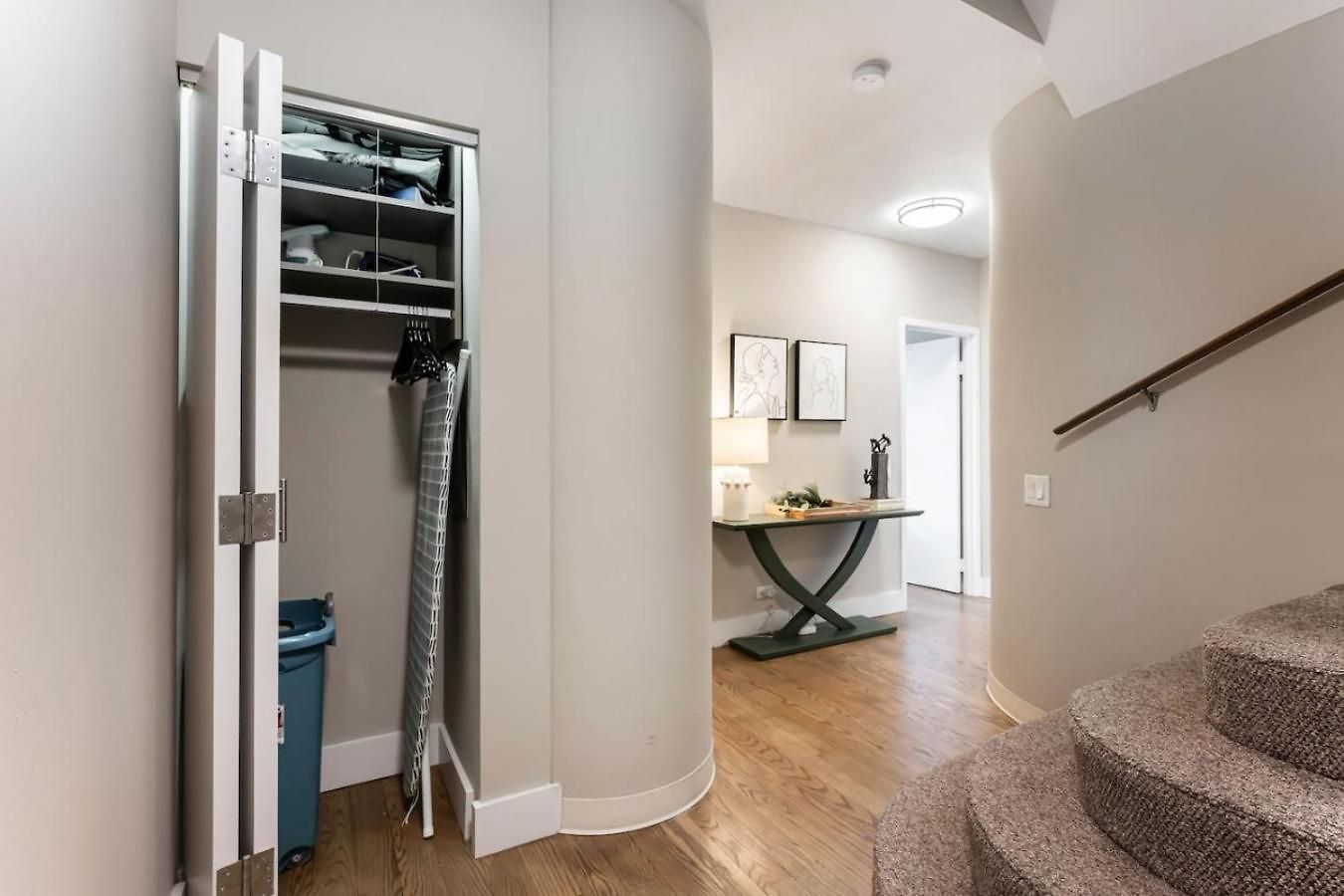 Downtown Penthouse 3bd Views Parking Gym #2 Apartment