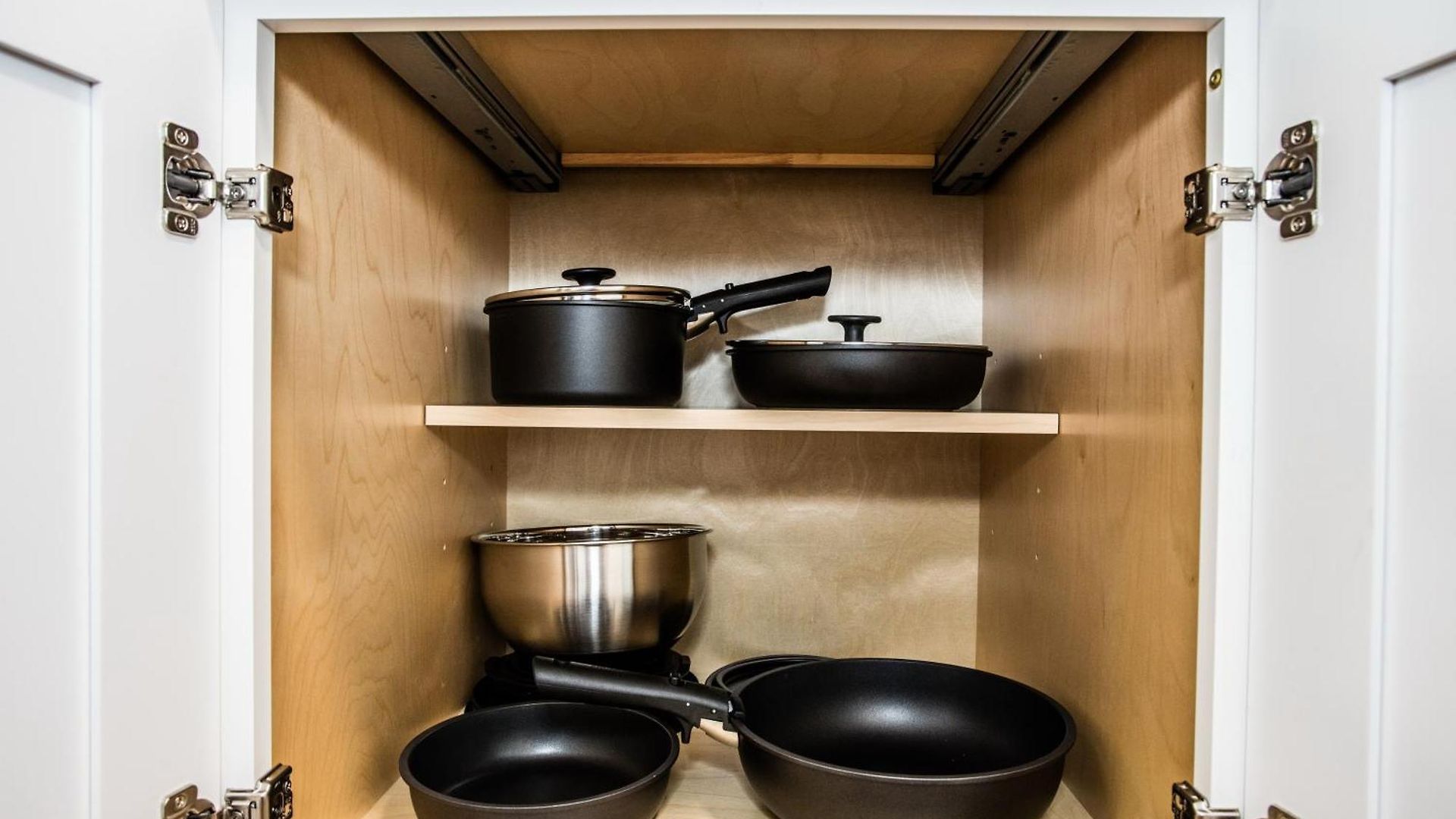 Apartment King Bed, Great Wifi, United Center, Walk To Train *