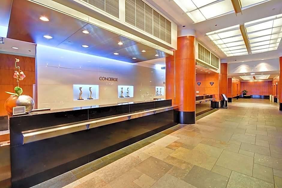 Hotel Embassy By Hilton Downtown Magnificent Mile Chicago