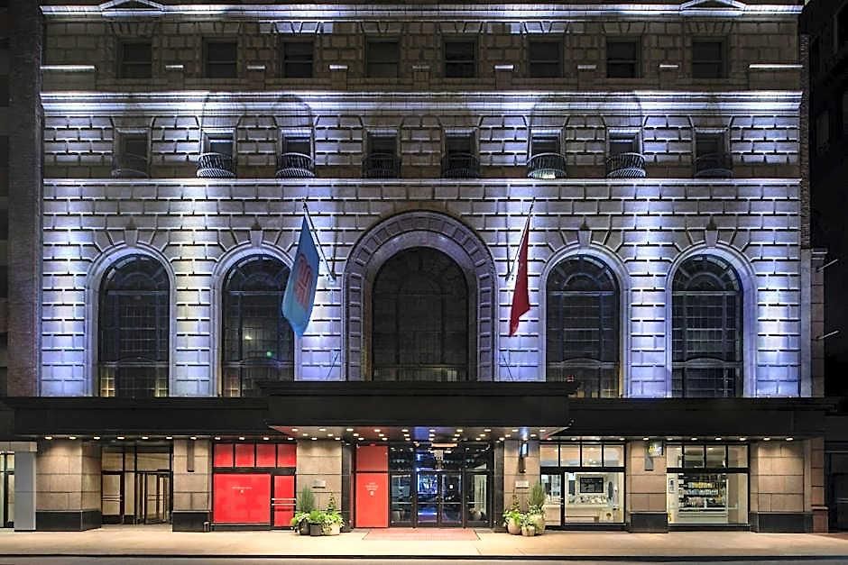 The Midland Hotel, Chicago, A Tribute Portfolio 4*