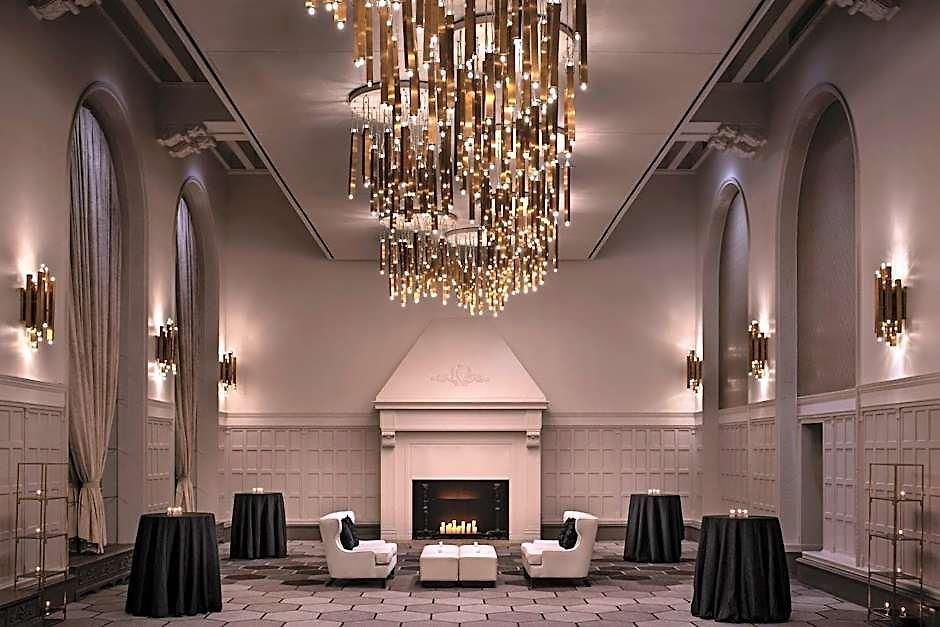 The Midland Hotel, Chicago, A Tribute Portfolio Chicago