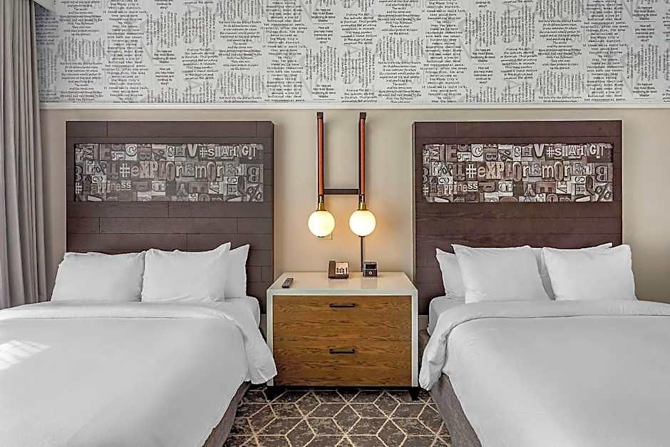 Hilton Vacation Club Hotel Blake Chicago