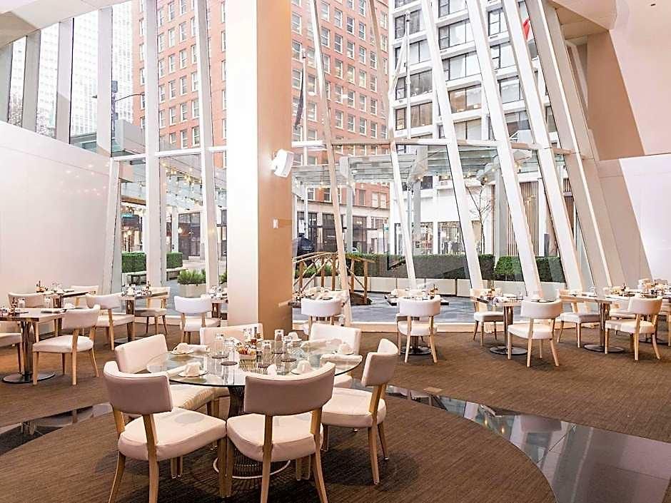 Sofitel Magnificent Mile Hotel