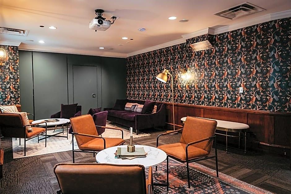 Hotel Selina 3*