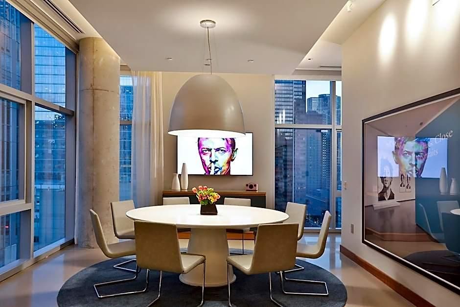 Aloft By Marriott Mag Mile Hotel Chicago