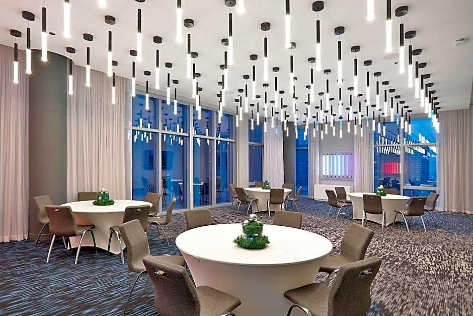 Hotel Aloft By Marriott Mag Mile 3*