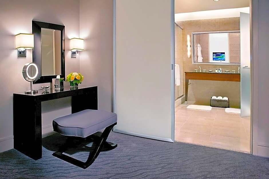 Trump International & Tower Hotel Chicago