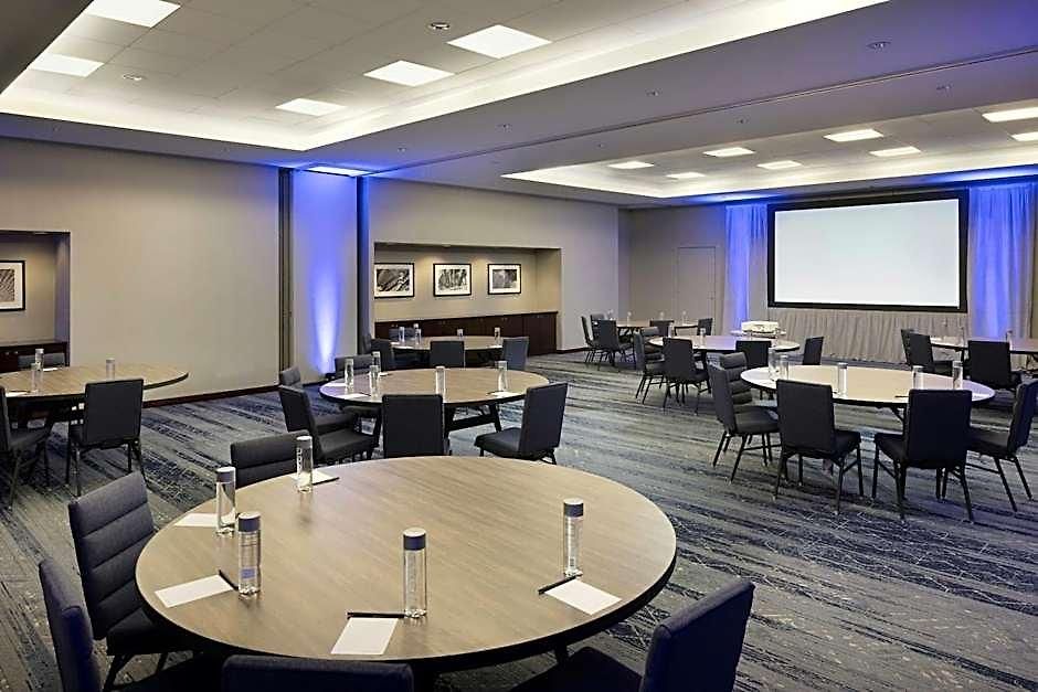 Hotel Courtyard By Marriott Downtown/magnificent Mile Chicago