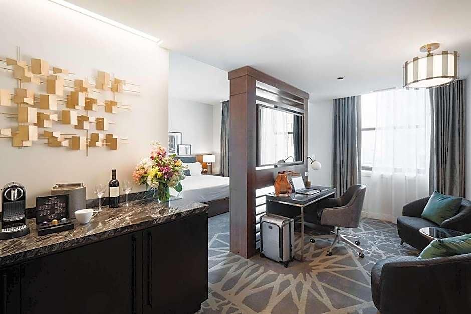 Hotel Londonhouse Chicago, Curio Collection By Hilton 4*