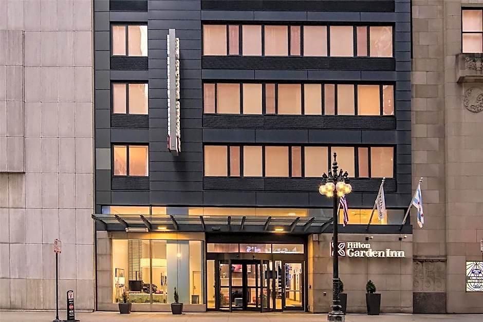 Hilton Garden Downtown Riverwalk Hotel