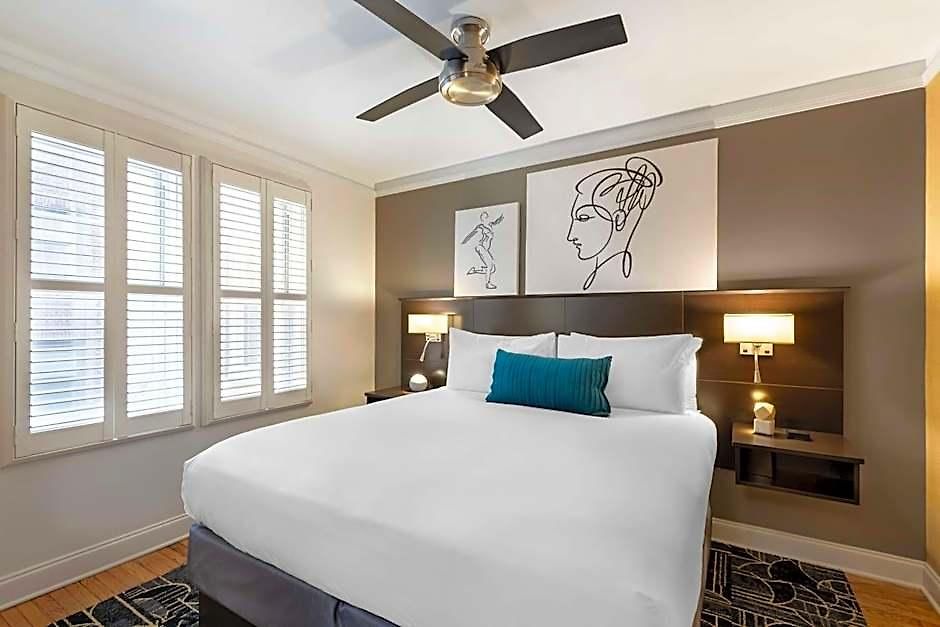 Western Hawthorne Terrace Hotel Chicago
