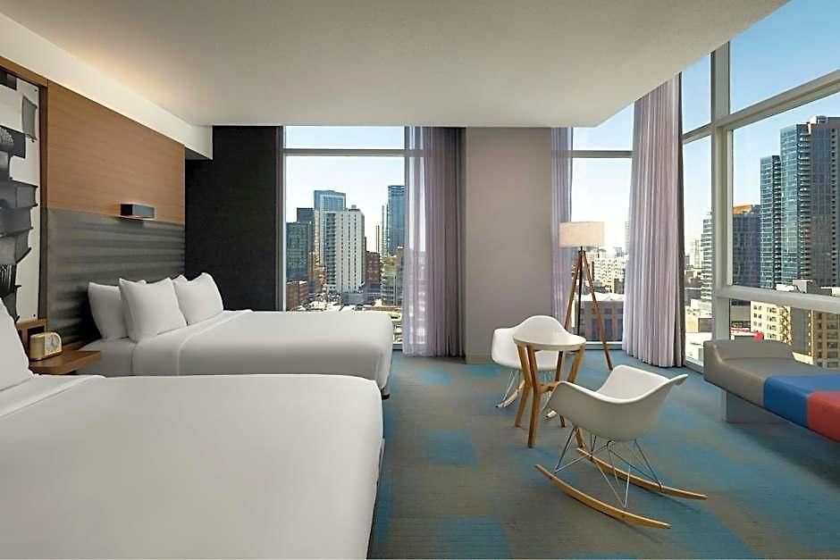 Hotel Aloft By Marriott Downtown River North 3*