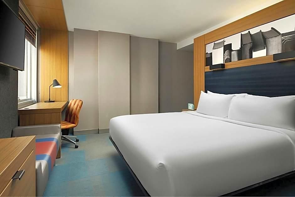 Hotel Aloft By Marriott Downtown River North