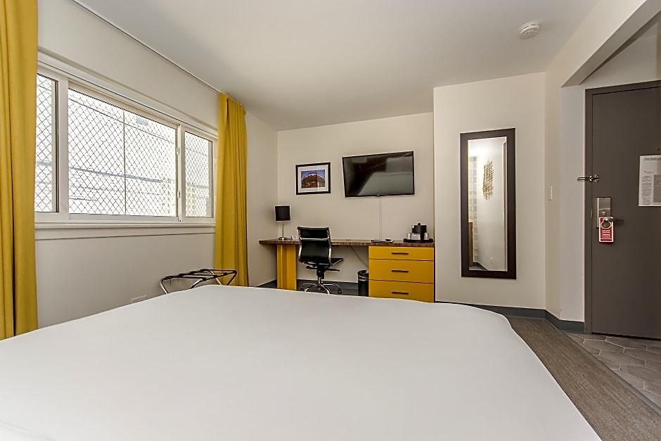 Ohio House 3* Chicago