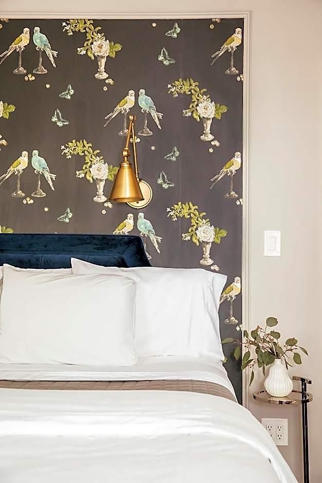 Wicker Park Bed & Breakfast Chicago