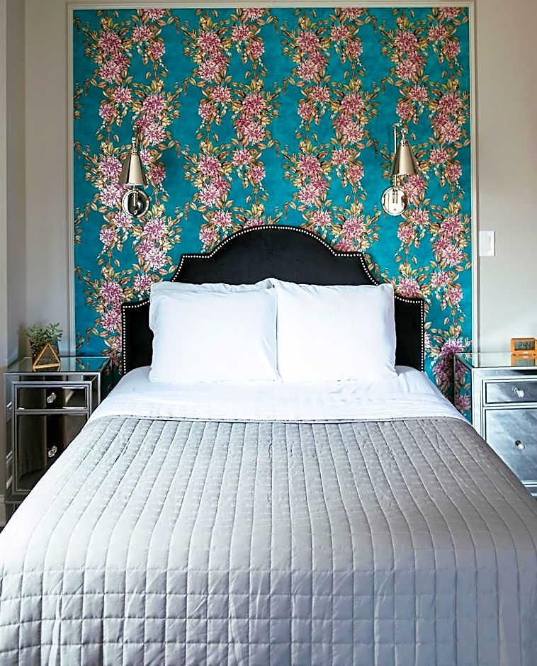 Wicker Park Bed & Breakfast Chicago