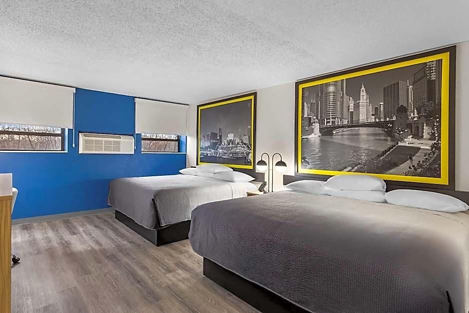 Super 8 By Wyndham Il 2*