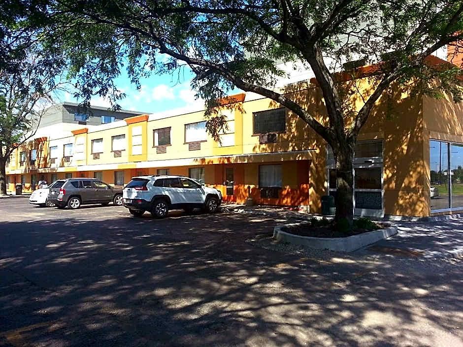 Shore 3* Chicago