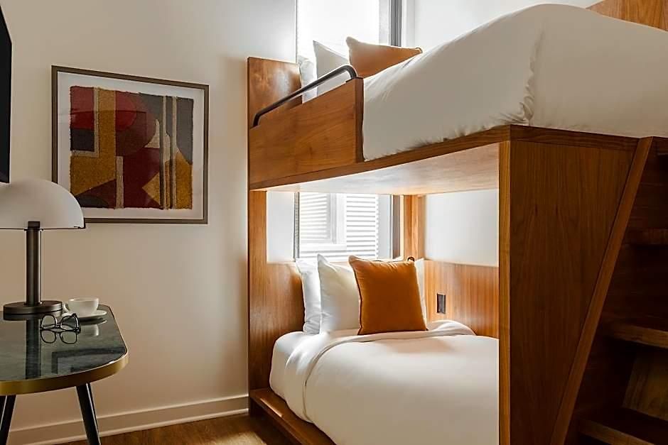 Found Hotels, Chicago, Series By Marriott Hotel Chicago