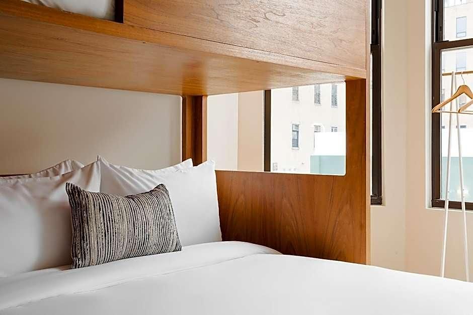 Hotel Found Hotels, Chicago, Series By Marriott Chicago