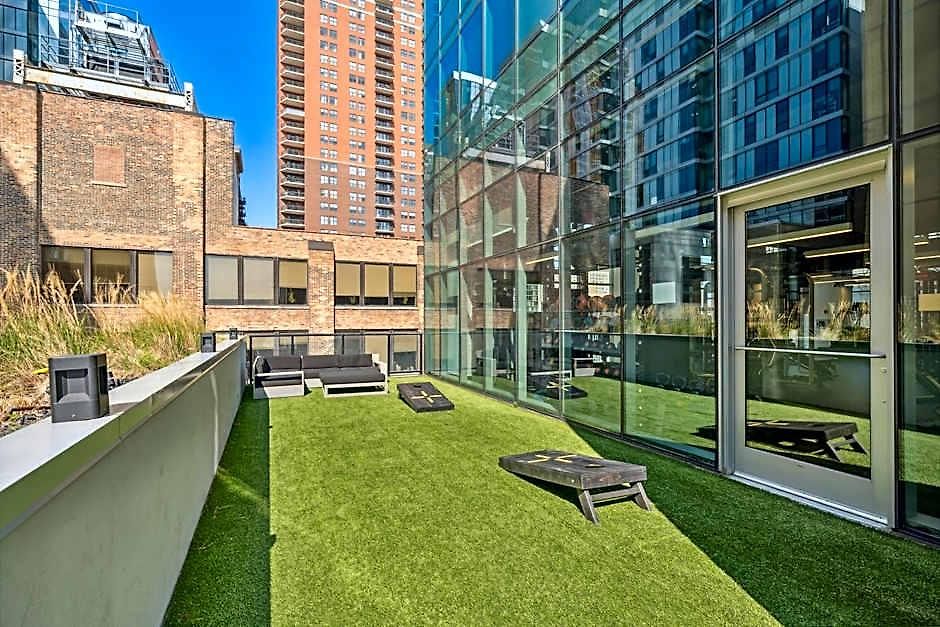 Sentral Michigan Avenue Hotel 3*