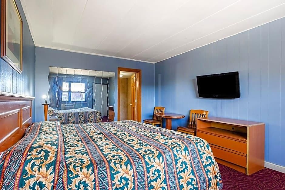 Admiral By Oyo I-94 Hotel 3*